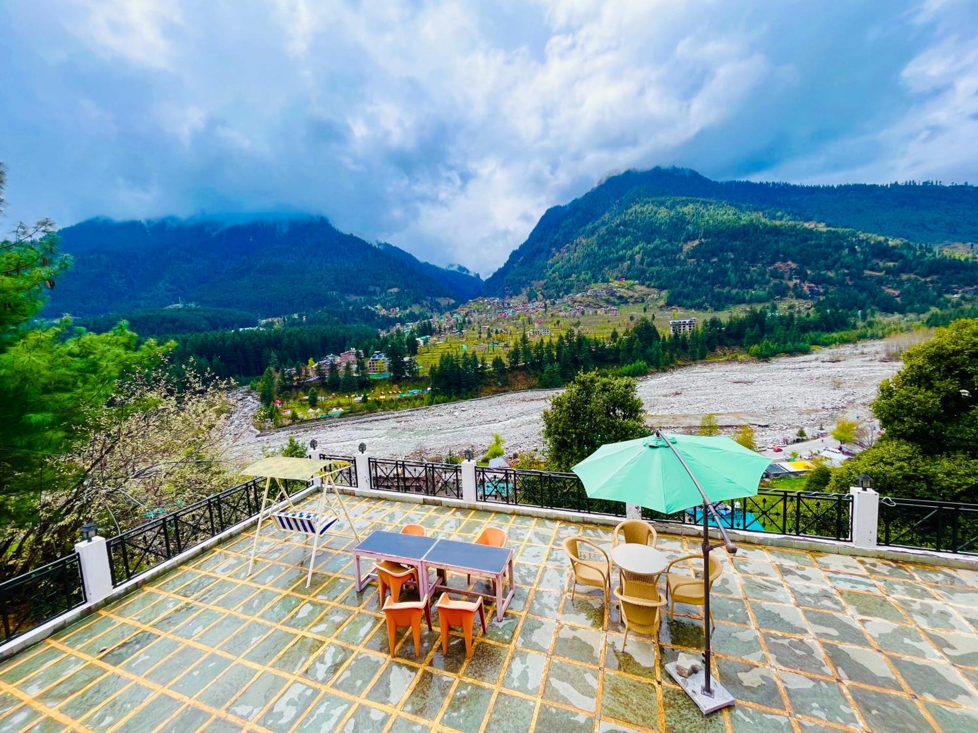 Snow Clad Riverview Hotel & Resort, Manali Eksteriør bilde
